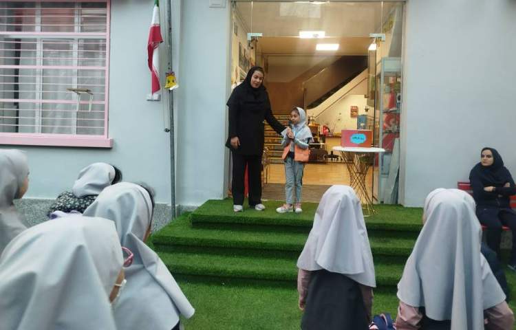 صبحگاه صبح و خنده 6