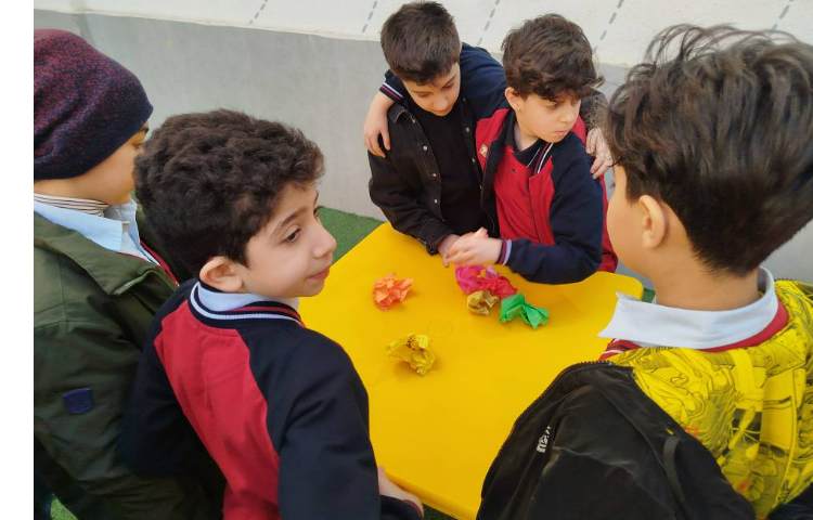 صبحگاه هفته ی ملی علوم 12