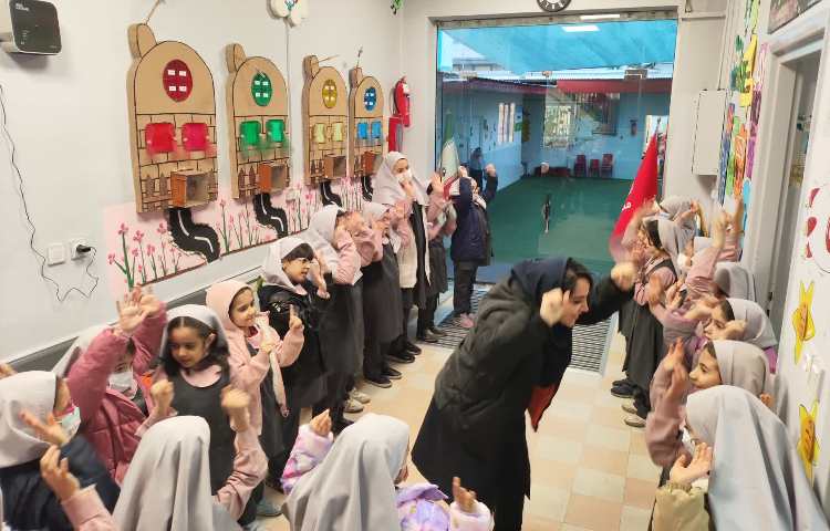 صبحگاه و غوطه وری 4