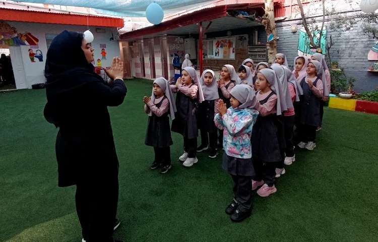 صبحگاه و غوطه وری 6