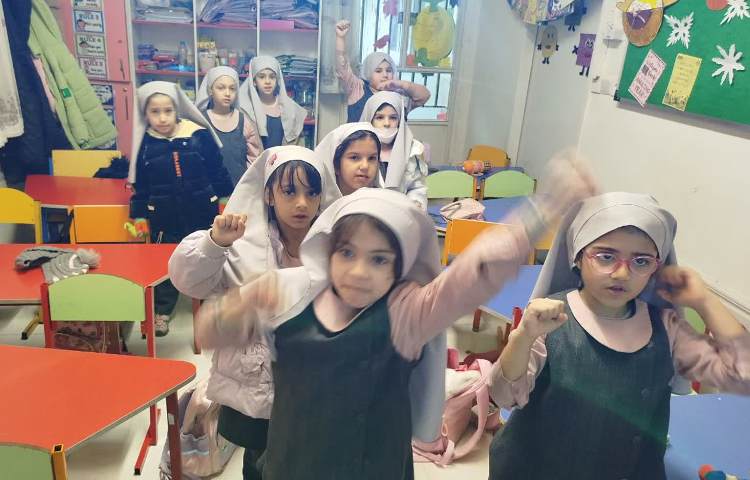 صبحگاه پایه پیش دبستان 3