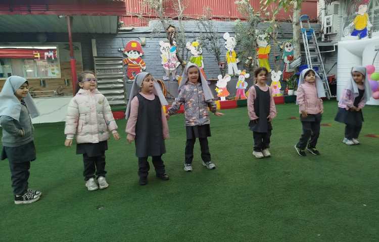 صبحگاه پیش دبستان 1