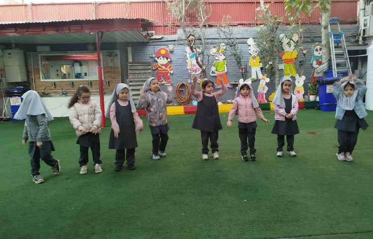 صبحگاه پیش دبستان 3