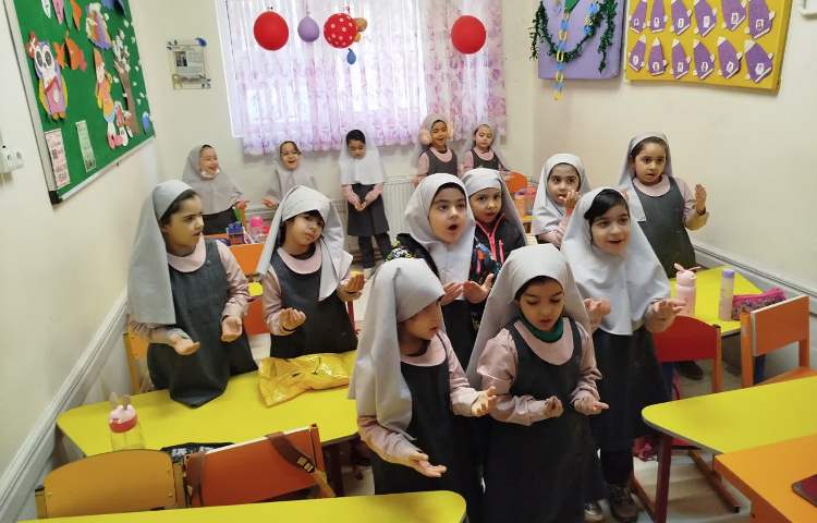 صبحگاه کلاسی پایه پیش دبستان 2