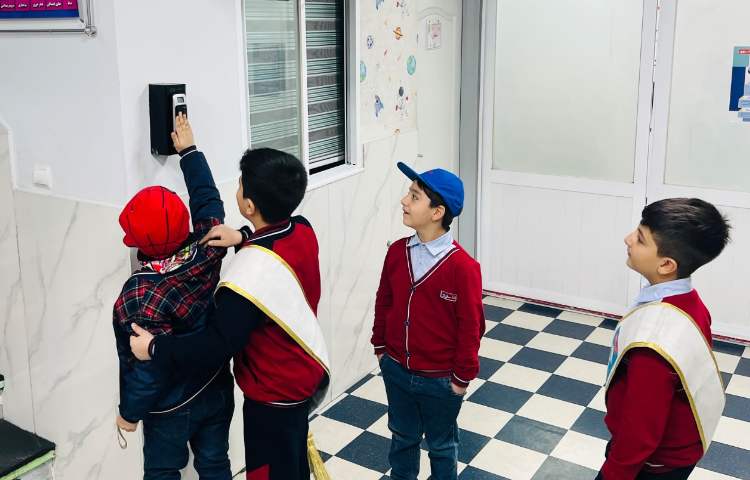 صبحگاه گروه آبی 1