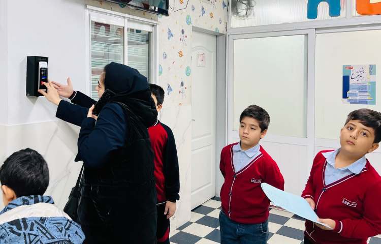 صبحگاه گروه آبی 1