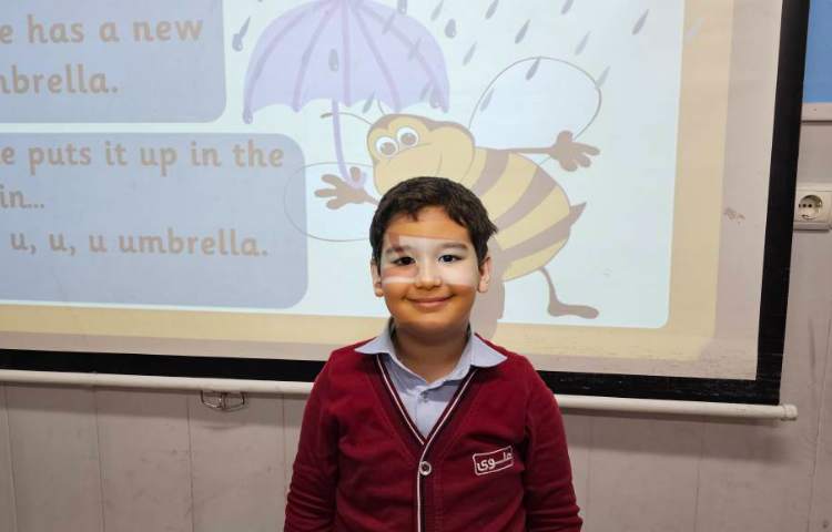 صدا و اکشن حرف Uu