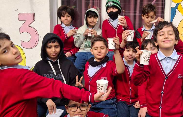 صرف صبحانه‌ی تخم مرغ آب‌پز جهت آشنایی با ساختار سلول 3