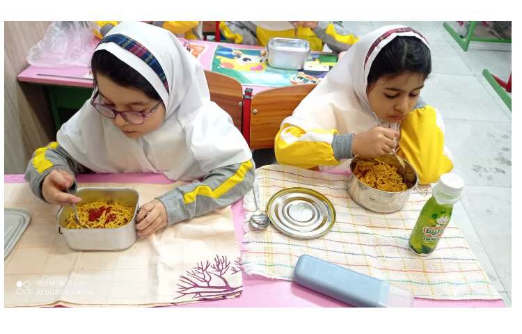 صرف ناهار دانش آموزان 2