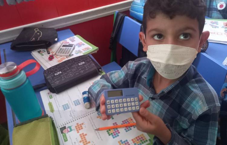 :صفحه 10 و 11 ریاضی پایه ی سوم/شمارش چندتاچندتا، کلاس مریخ 3