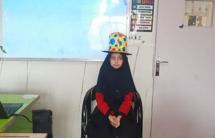 صندلی قصه‌گویی 2