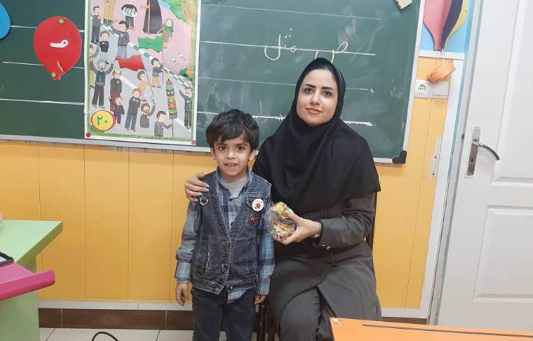 :(ص) مثل صابون و صدف، جشن اسم آقای صدرا دلپسند