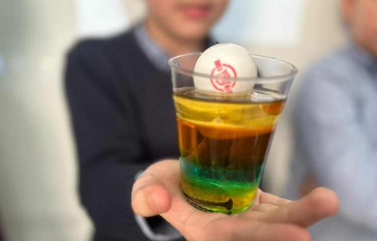 طبقات رنگی هفته ملی علوم 1