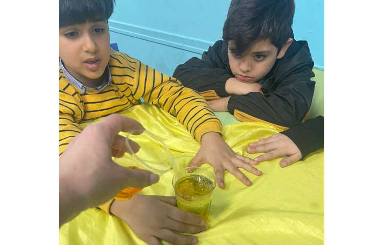 طبقه های رنگی رنگی هفته ملی علوم 4