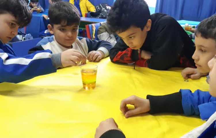 طبقه های رنگی هفته ملی علوم 2