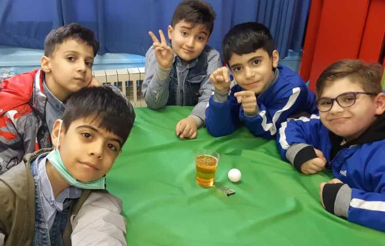 طبقه های رنگی هفته ملی علوم 6