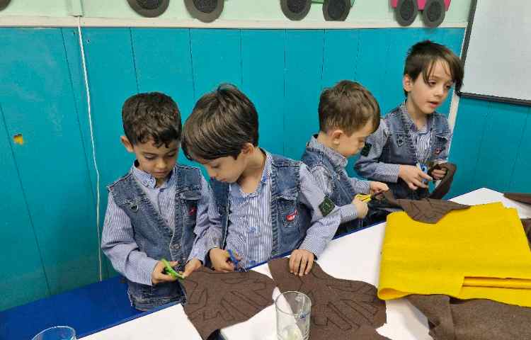 طراحی درخت مربوط به تابلوی چهارفصل 4