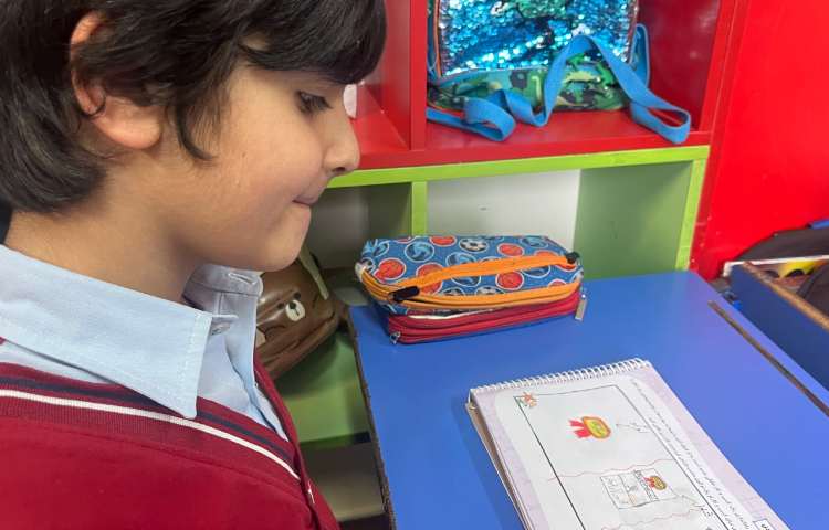 طراحی لوگوی کسب و کار خانگی شخصی 2