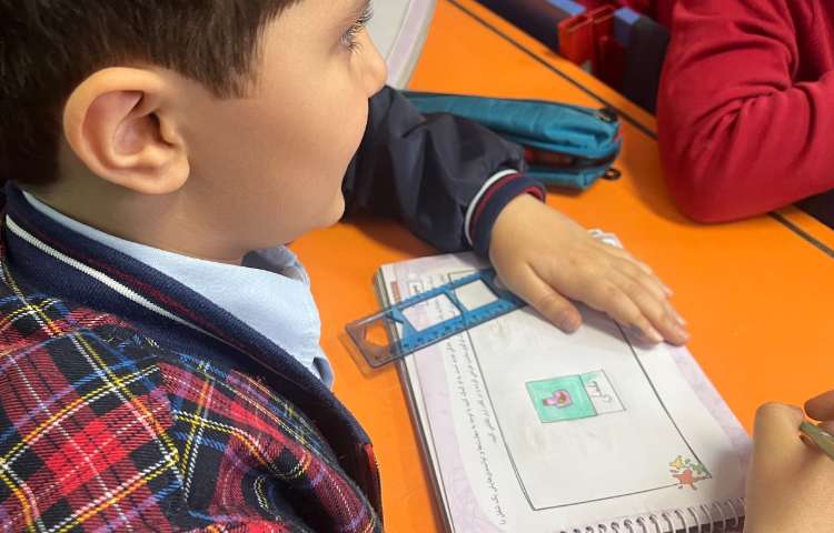 طراحی لوگوی کسب و کار خانگی شخصی 4