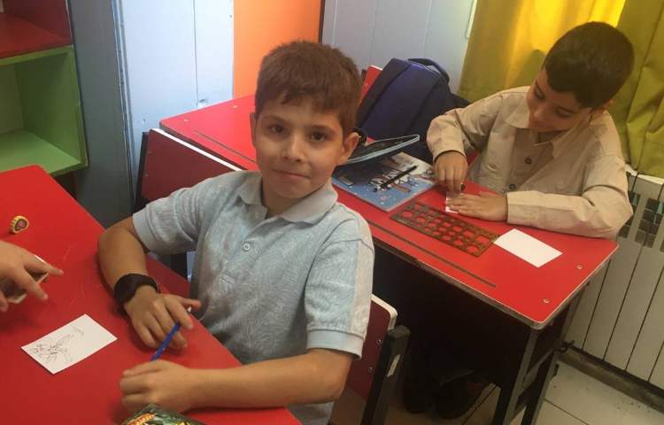 طراحی کارت قهرمان 1