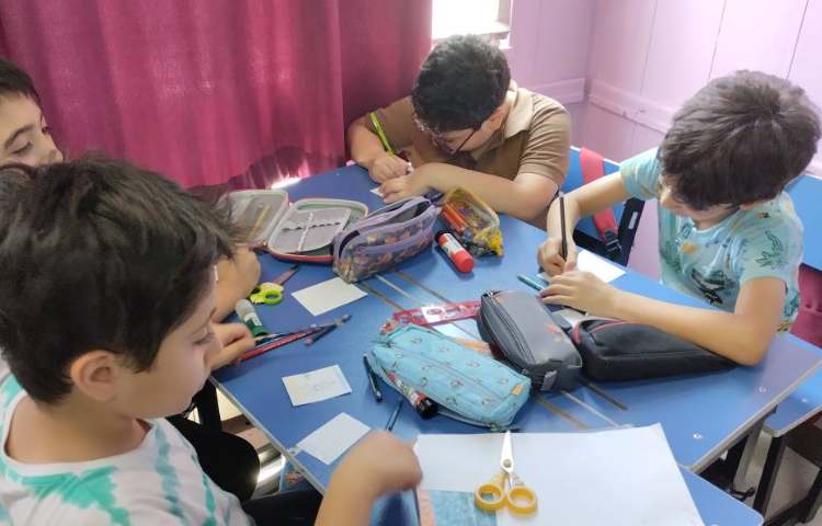 طراحی کارت قهرمان 17