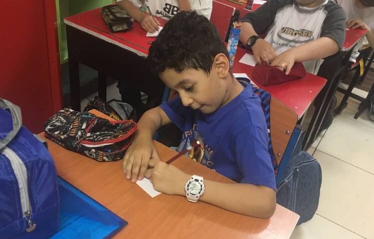 طراحی کارت قهرمان 3