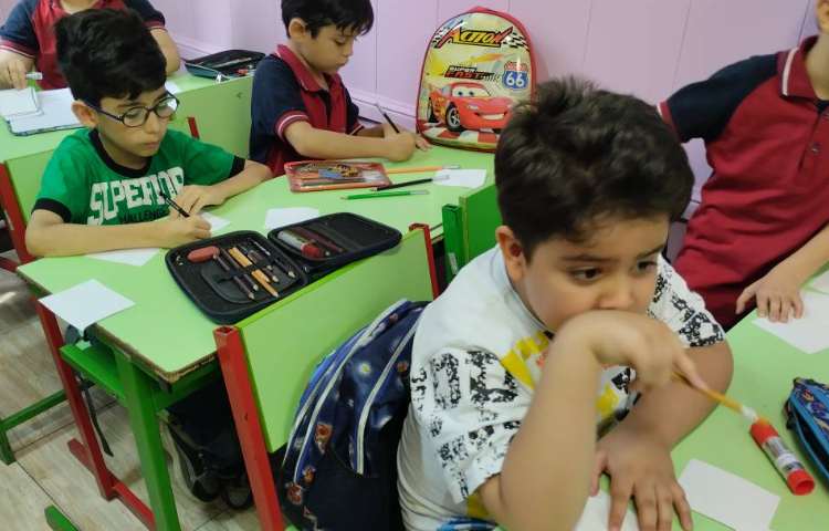 طراحی کارت قهرمان 6