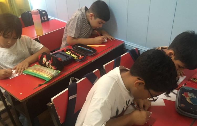 طراحی کارت قهرمان