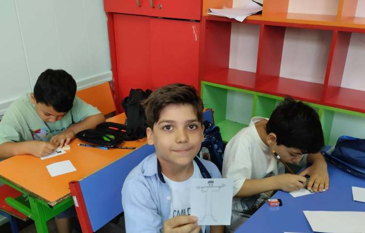 طراحی کارت قهرمان