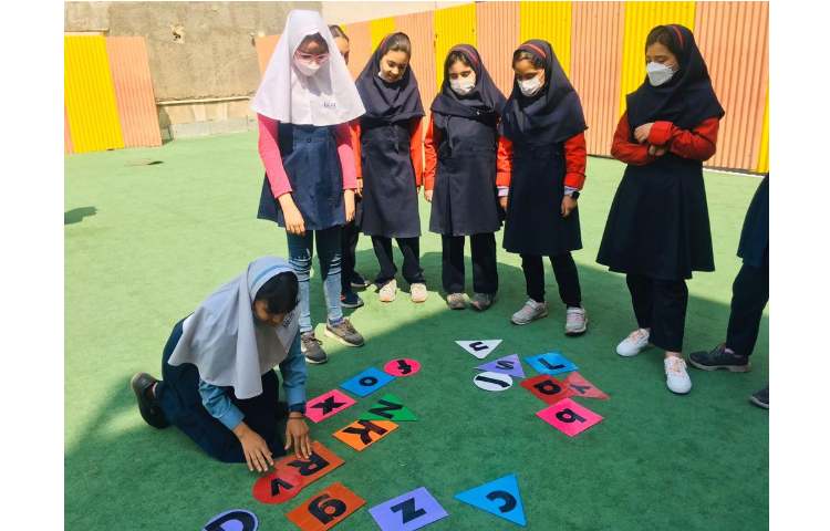 طرح غوطه وری دپارتمان زبان انگلیسی 5