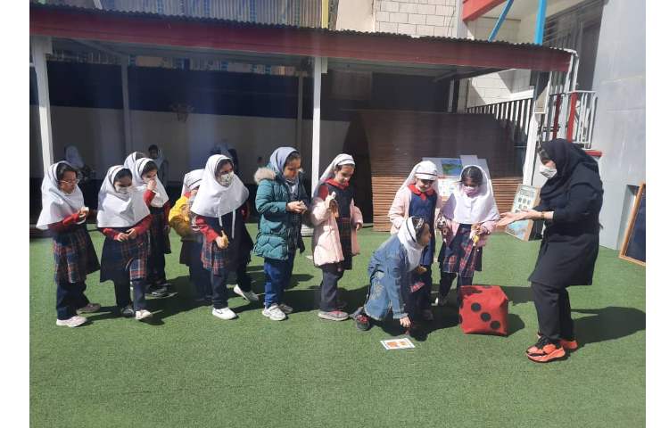 طرح غوطه وری دپارتمان زبان 4