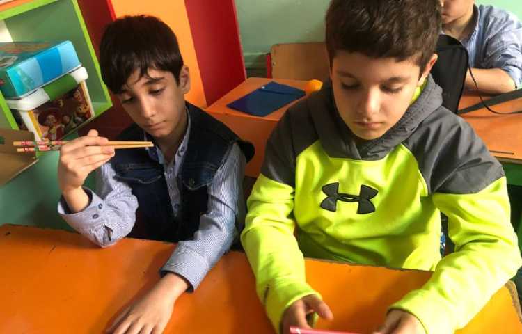 طرز استفاده از جاپستیک 2