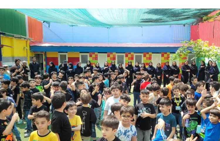 عزاداری و مراسم پذیرایی از دانش آموزان به مناسبت تاسوعا و عاشورای حسینی 28