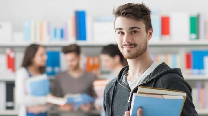 آیا می‌توان نسبتی میان علاقه به یک رشته و آینده شغلی آن برقرار کرد ؟