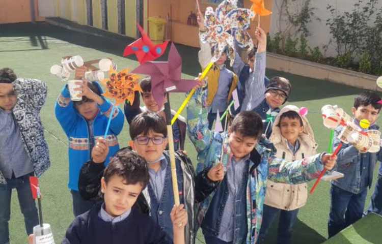 علوم(آشنایی و کار با فرفره و بادسنج) 4