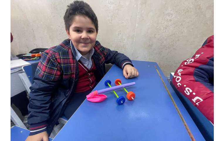 علوم،درس هفتم،ساخت ماشین بادکنکی برگزاری مسابقه 7