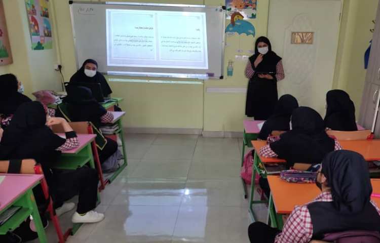 علوم،درس 12 جنگل برای کیست؟ ارئه ی درس توسط گروهی از دانش آموزان 1