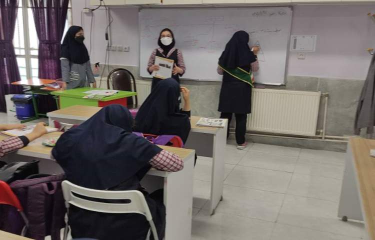 علوم،درس 12 جنگل برای کیست؟ ارئه ی درس توسط گروهی از دانش آموزان 5