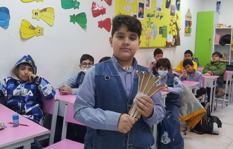 علوم-دست‌سازه‌های دانش‌آموزان از درس حرکت بدن 1