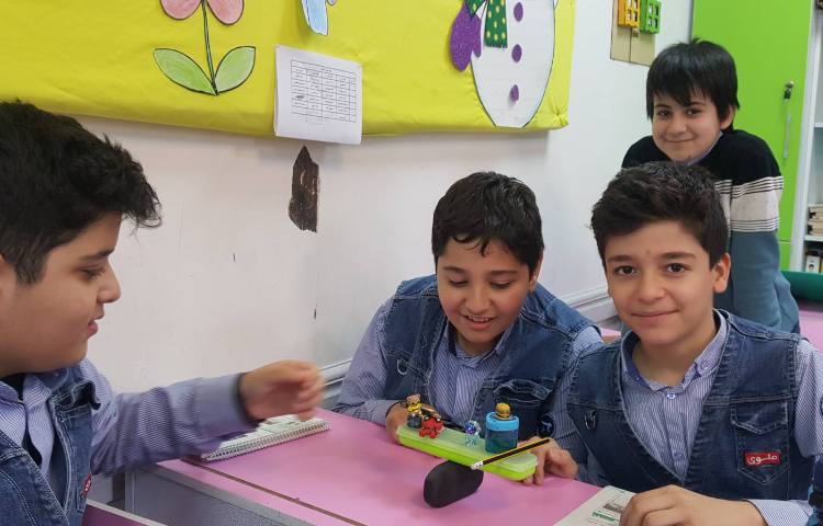علوم-ساخت اهرم توسط دانش‌آموزان عزیز