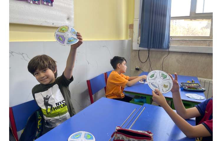 علوم،مرور پایه دوم،اشنابی با چرخه زندگی حیوانات 4