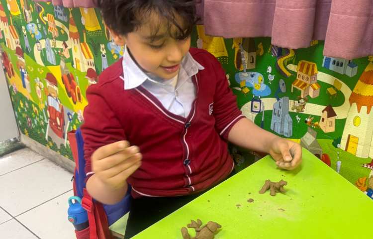 علوم:پرندگان(درست کردن پرنده سفالی) 2