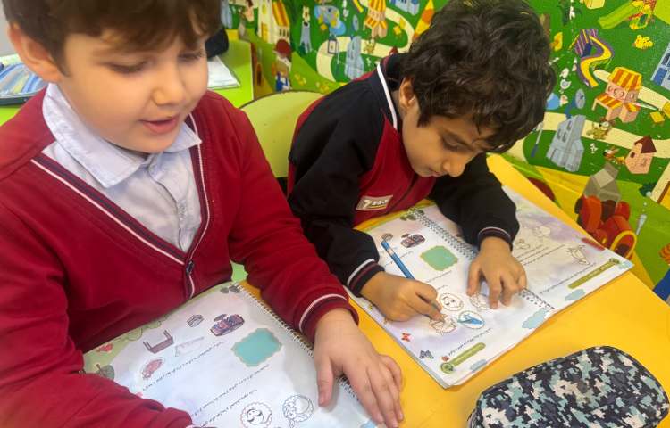 علوم:پرندگان(درست کردن پرنده سفالی) 4