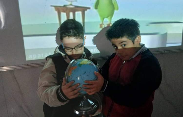 علوم _ آب ماده ی پرارزش