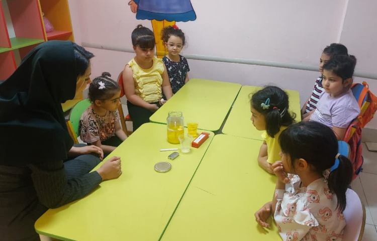 علوم ( آزمایش خاموشی شمع بدون فوت) 3