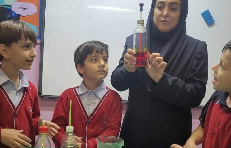 علوم :آزمایش دماسنج دست ساز 1