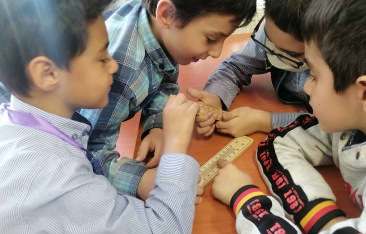 علوم : آزمایش دماسنج دمای هوای سرد و گرم 3