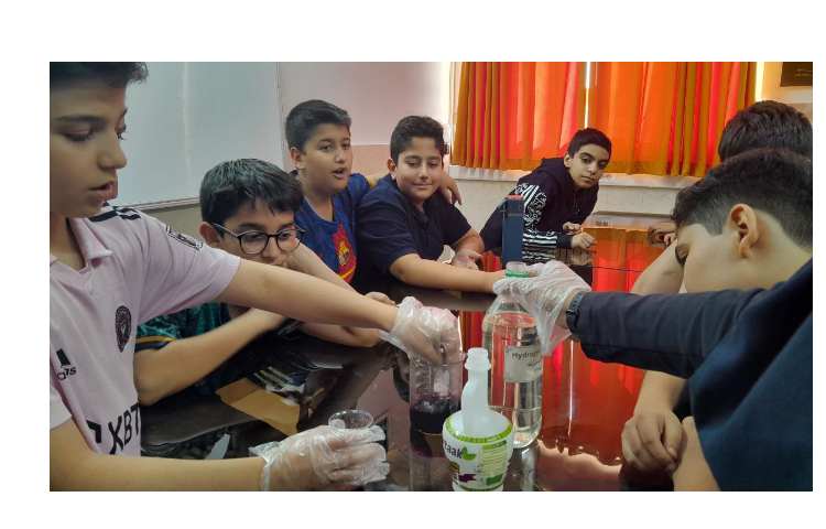 علوم آزمایش رنگبری کلاس 6/2 3