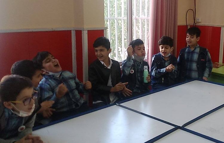 :علوم، آزمایش ساخت حباب، کلاس مریخ 2