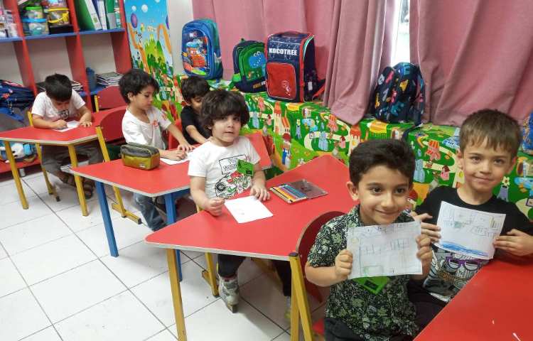 علوم /آزمایش پاک کردن هایلات توسط آبلیمو